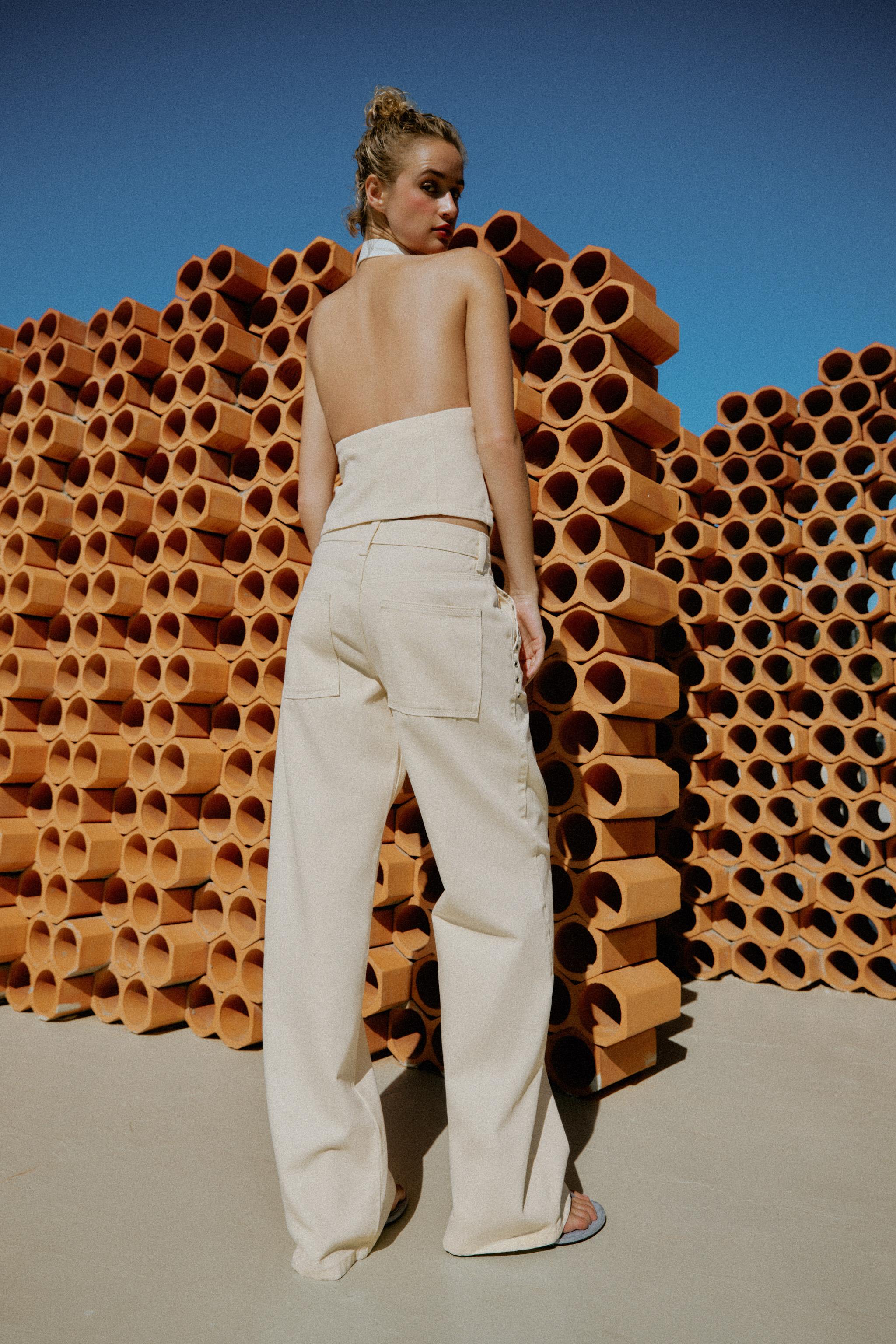 LOW-RISE EYELET STRAIGHT PANTS